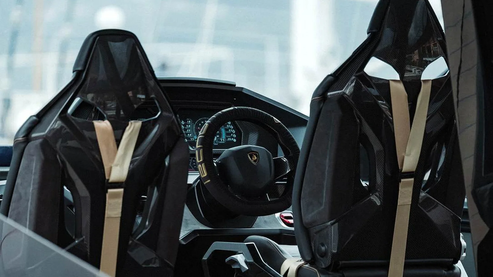 Brand New Elite Lamborghini 63 Yacht - Photo 4