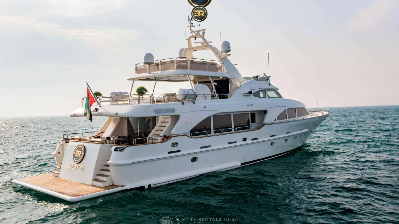 Elite Benetti Triple Deck 125 Yacht - Photo 10