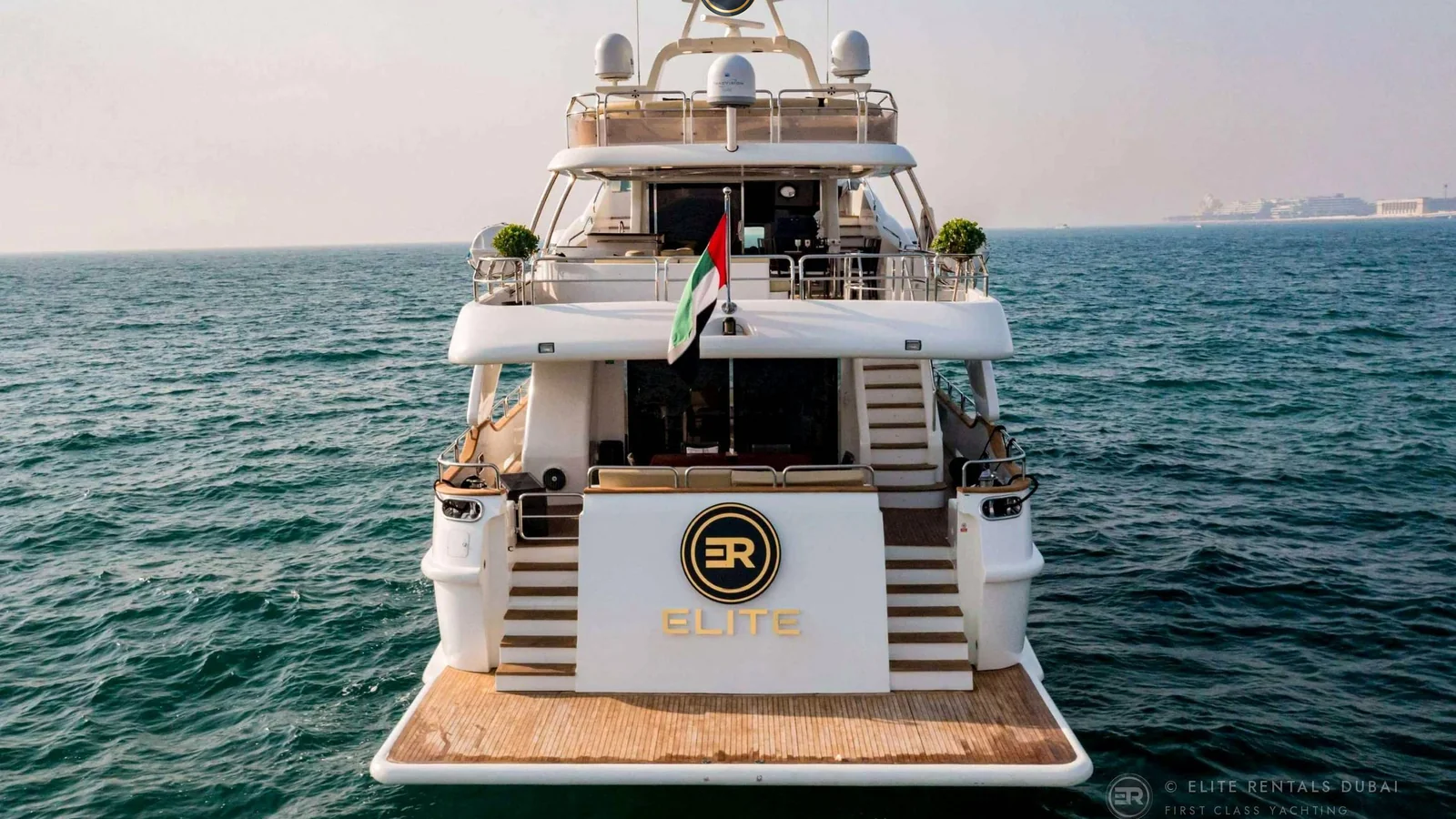 Elite Benetti Triple Deck 125 Yacht - Photo 12