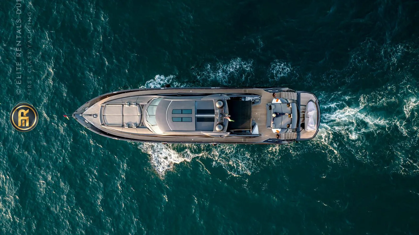 Elite Black Predator 105 Yacht - Photo 2