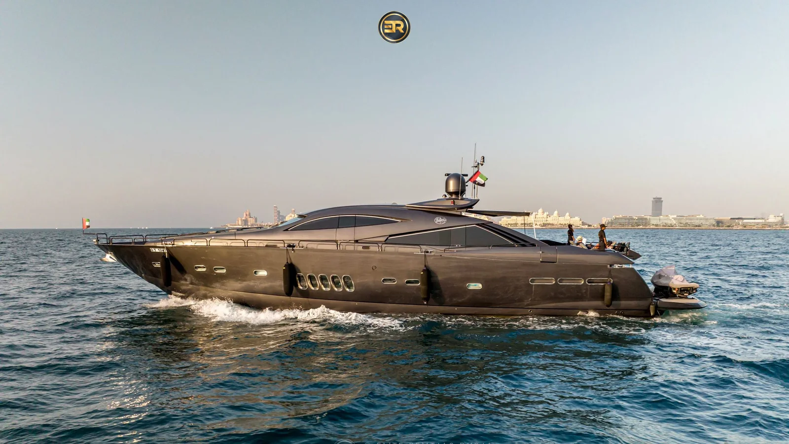 Elite Black Predator 105 Yacht - Photo 7