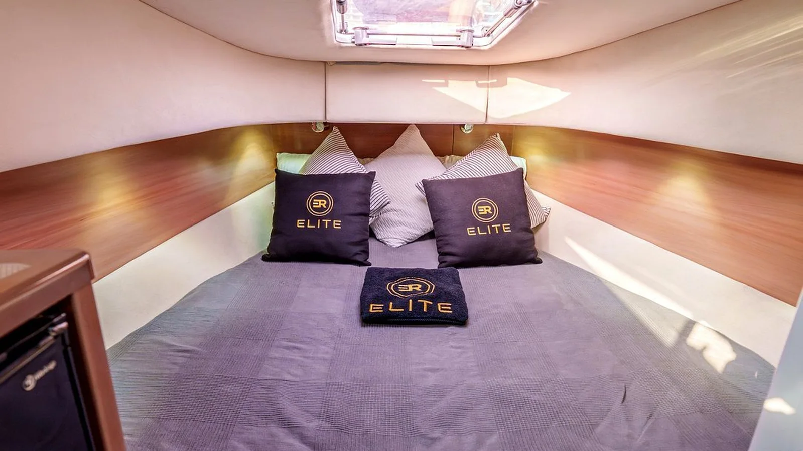 Elite Blue Marlin 60 Yacht - Photo 5