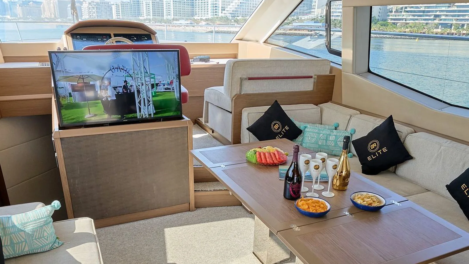 Elite Blue Marlin X700 Yacht - Photo 3