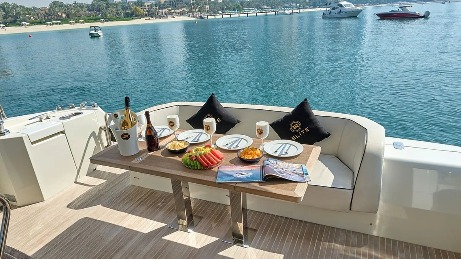 Elite Blue Marlin X700 Yacht - Photo 5