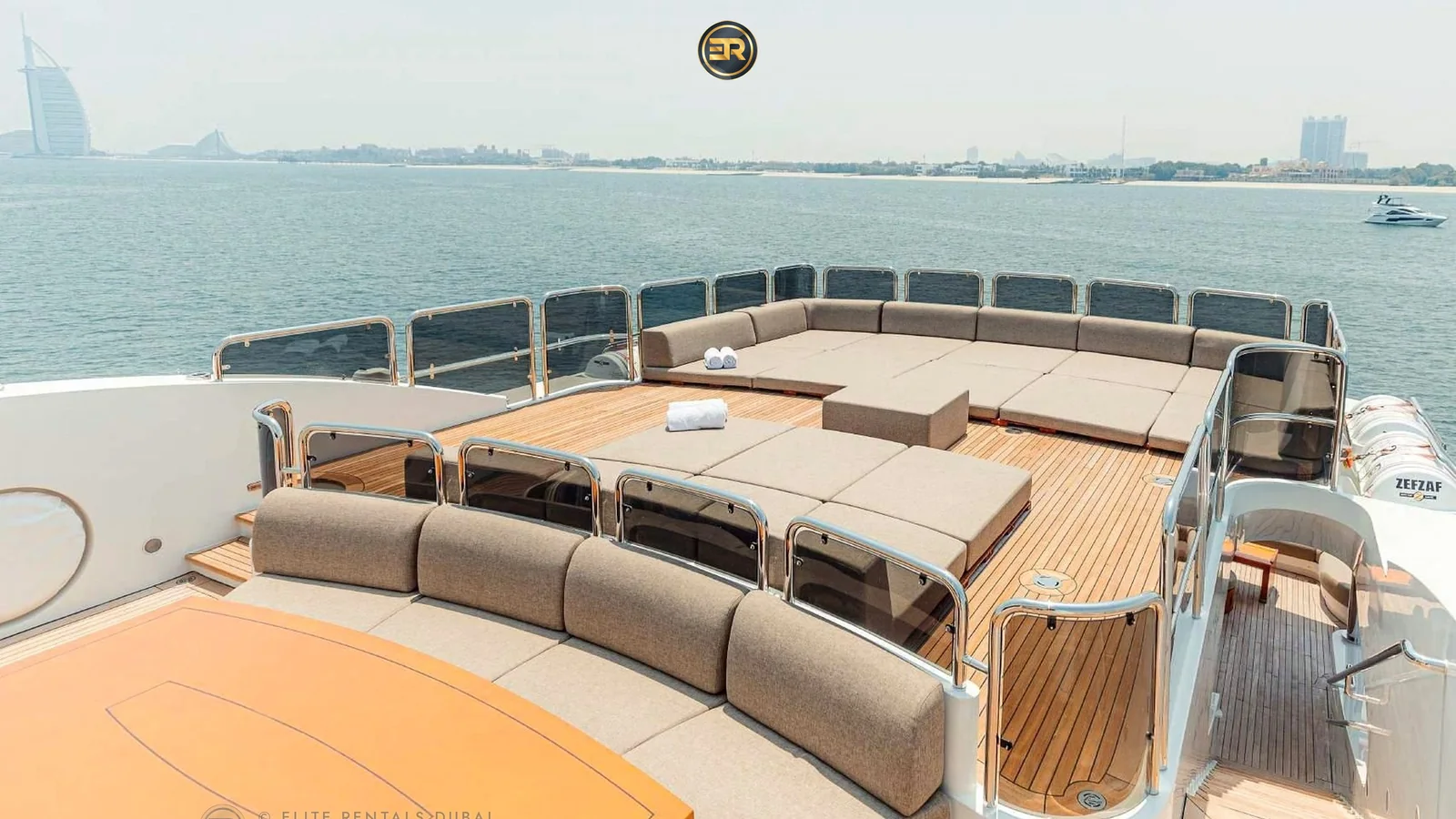 Elite Celestial Titan X250 Super Yacht - Photo 12