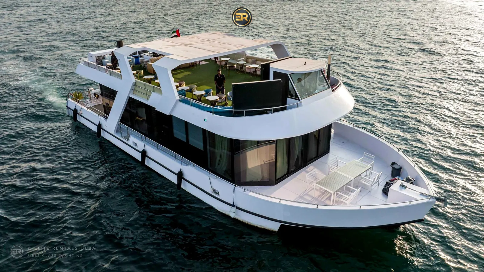 Elite Diamond Event 120 Yacht - Luxury Yacht Charter Dubai Marina