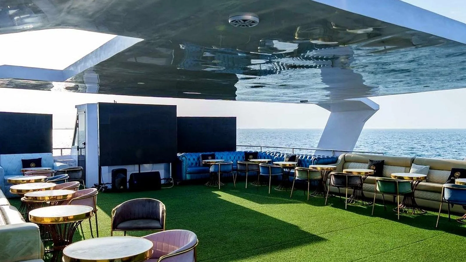 Elite Diamond Event 120 Yacht - Photo 4
