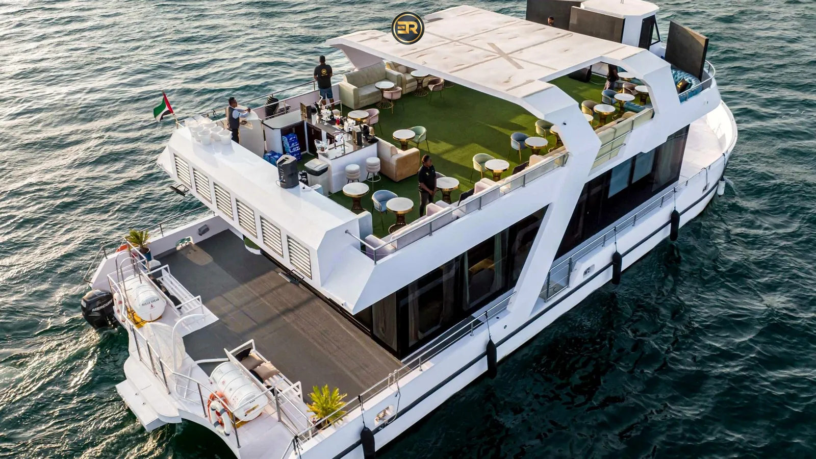 Elite Diamond Event 120 Yacht - Photo 7
