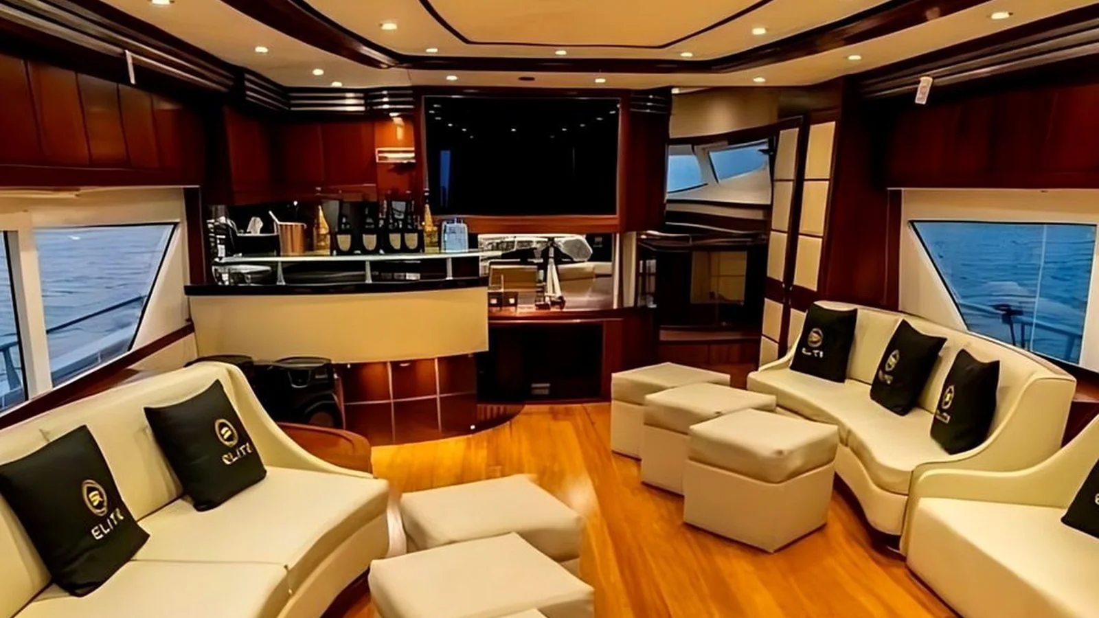 Elite Diamond Serdano 95 Yacht - Photo 4