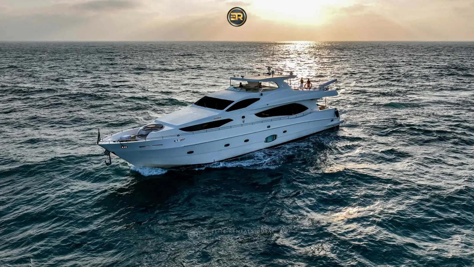 Elite Diamond Tokiyo 105 Yacht - Luxury Yacht Charter Dubai Marina