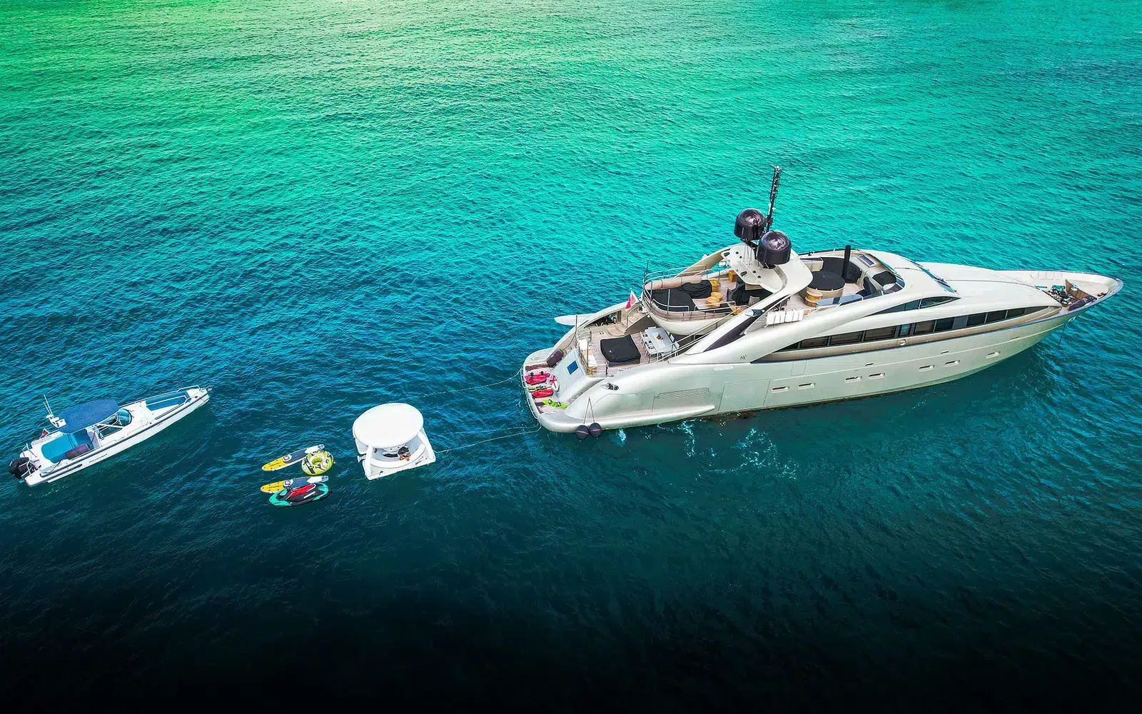 Elite Freedom Superyacht 120 - Photo 3