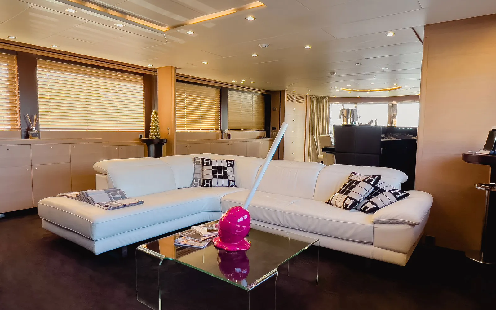 Elite Freedom Superyacht 120 - Photo 10