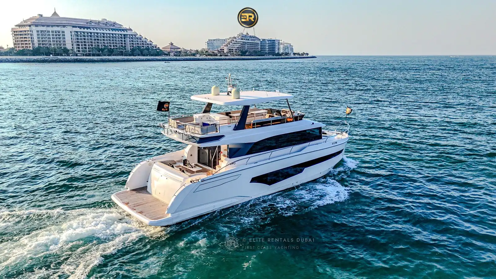 Elite Montclaire X-70 Yacht - Luxury Yacht Charter Dubai Marina