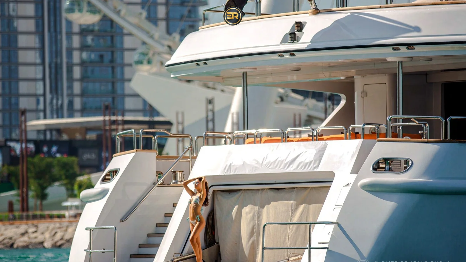 Elite Opulent 50M Superyacht Yacht - Photo 6