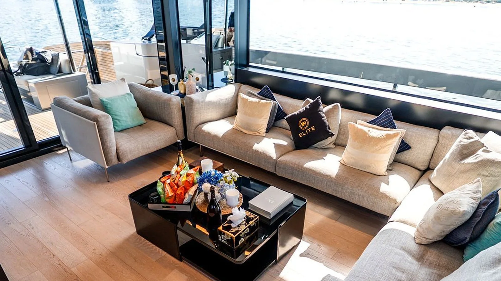 Brand New 2025 Elite Riva XA1 Super Yacht - Photo 4