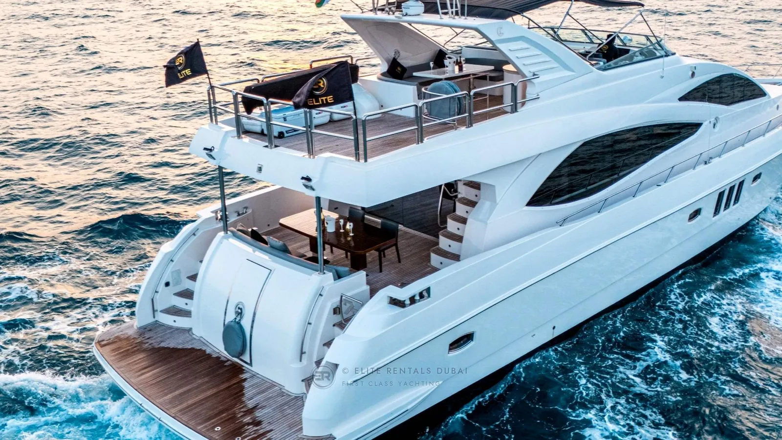 Elite White Grande 80 Yacht - Photo 7