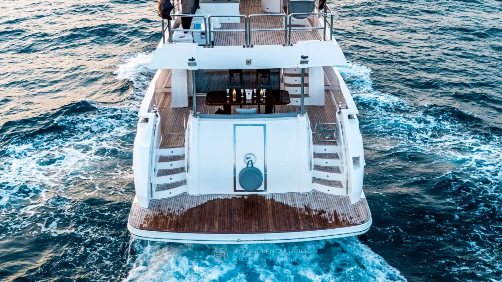 Elite White Grande 80 Yacht - Photo 12