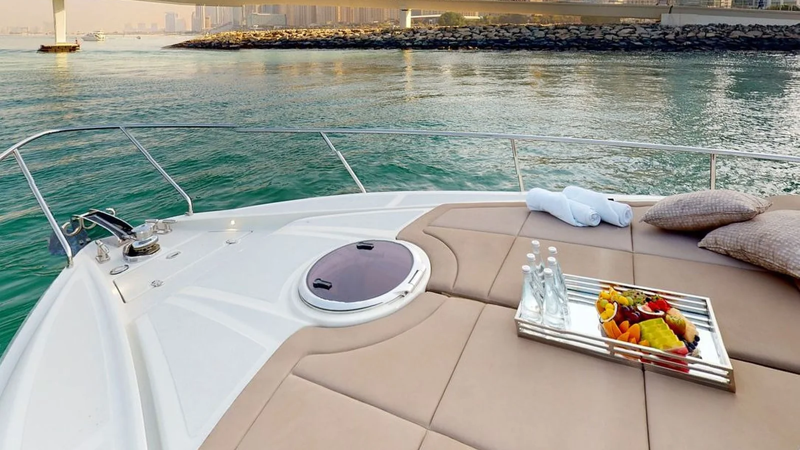 Elite White Predator Pershing Yacht - Photo 5
