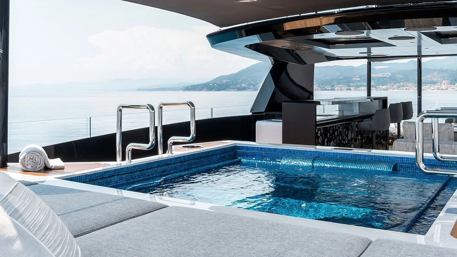 Grey Elite Mansour XIV Mega Yacht 50 Meter 2024 - Photo 3